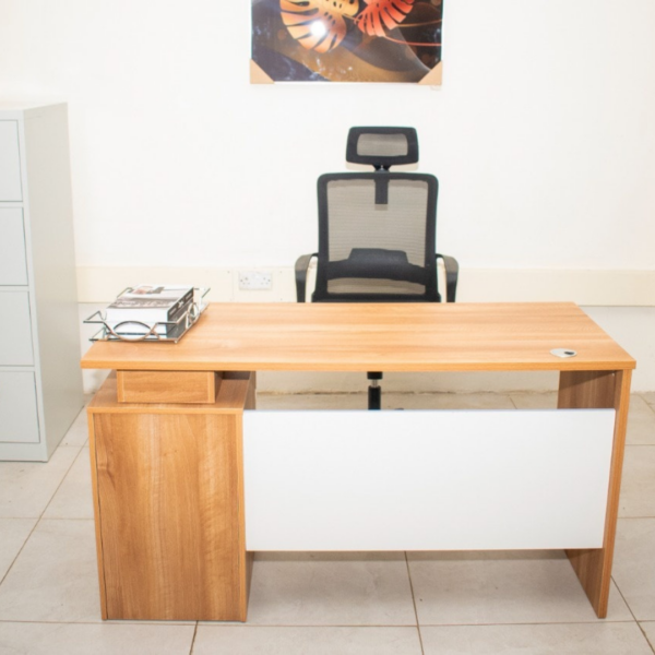 1400mm Executive Desk