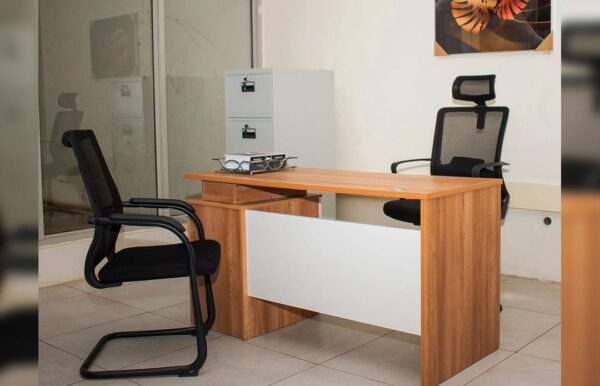 1400MM Executive DESK