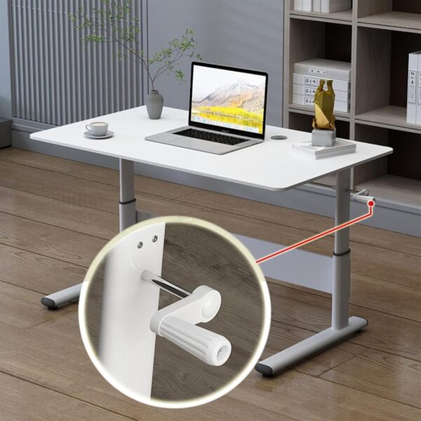 Manual height adjustable desk