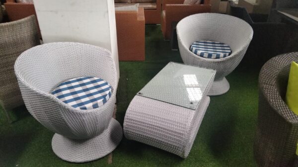 2-Seater Outdoor Set