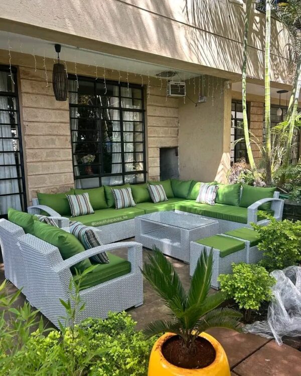 10-Seater Outdoor Set