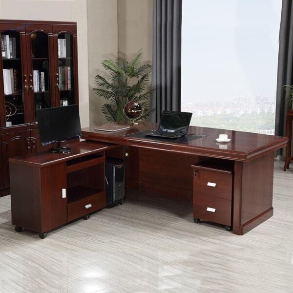 1.6M Executive Desk - Image 2