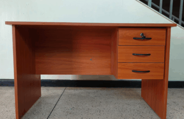 1.2m Home Office Desk - Cherry