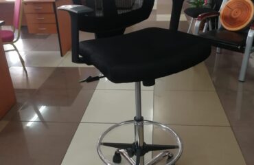 Island Cashier Seat
