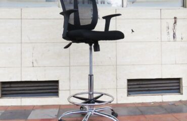 Cashier Seat