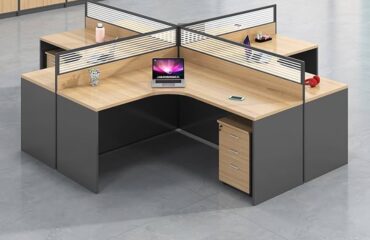 4-Way Curved Workstation