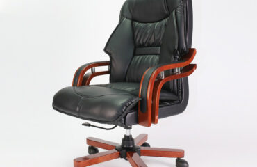 Director's Leather Seat