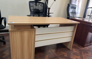 1400mm Executive Desk