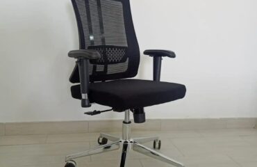 Reclining Office seat