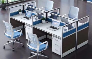 4-way workstation