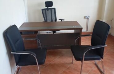 1.4m Executive desk