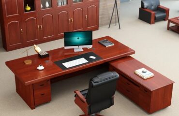2M Executive Office Desk.