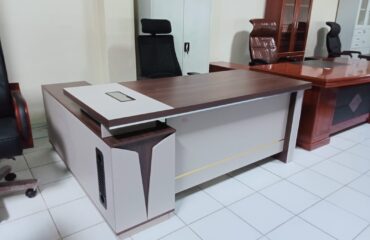 1.8m Modern Home Office Desk