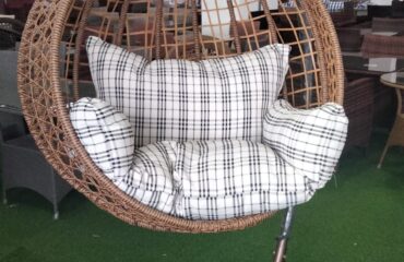 Swing/hammock Chair