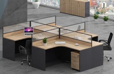 4-Way Curved Workstation