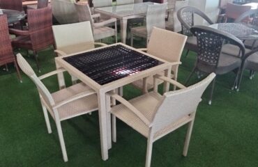 4-Seater Outdoor Set