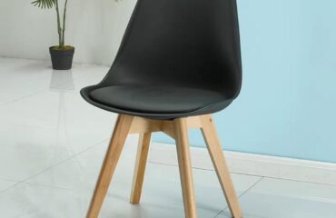 Padded Eames Chair