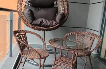 Swing Chair, Dining set