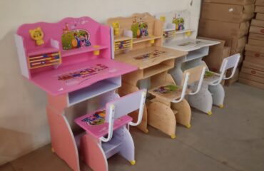 Kids Study Table