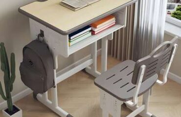 Kids Study Table