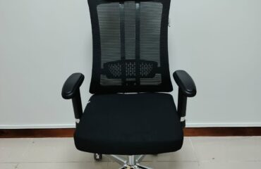 High-back Ergonomic Chair