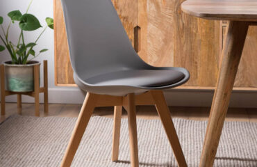 Eames Chair With Cushion