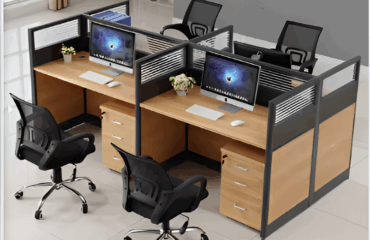 4-way workstation