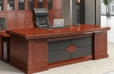 2.2m Executive Desks
