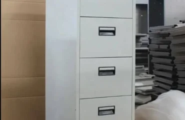 4-Drawer Filing Cabinet