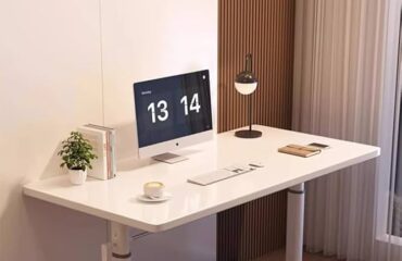 1.2M Manual Height Adjustable Desk
