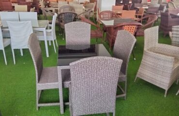 4-Seater Outdoor Dining Set