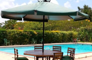 6-Seater Outdoor Dining Set+Umbrella(LC01)