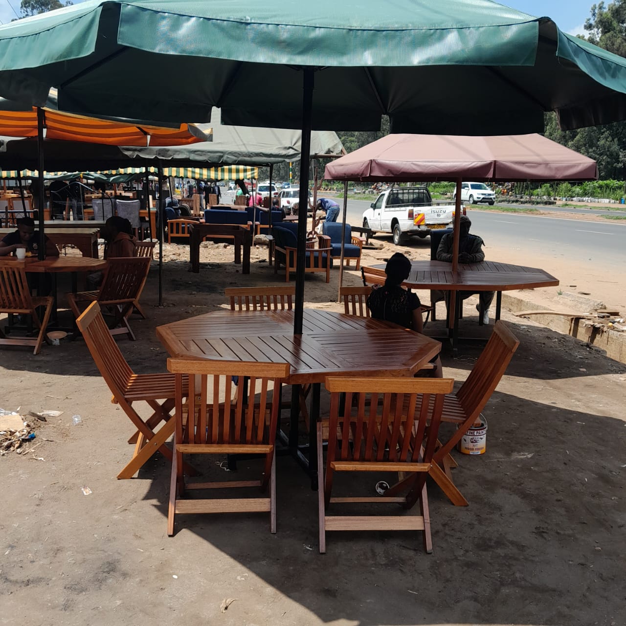 6-Seater Wooden Outdoor Set+Umbrella(LC01) - Image 3