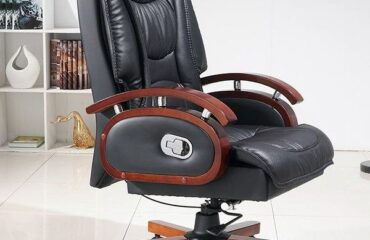 Director's Recliner Seat